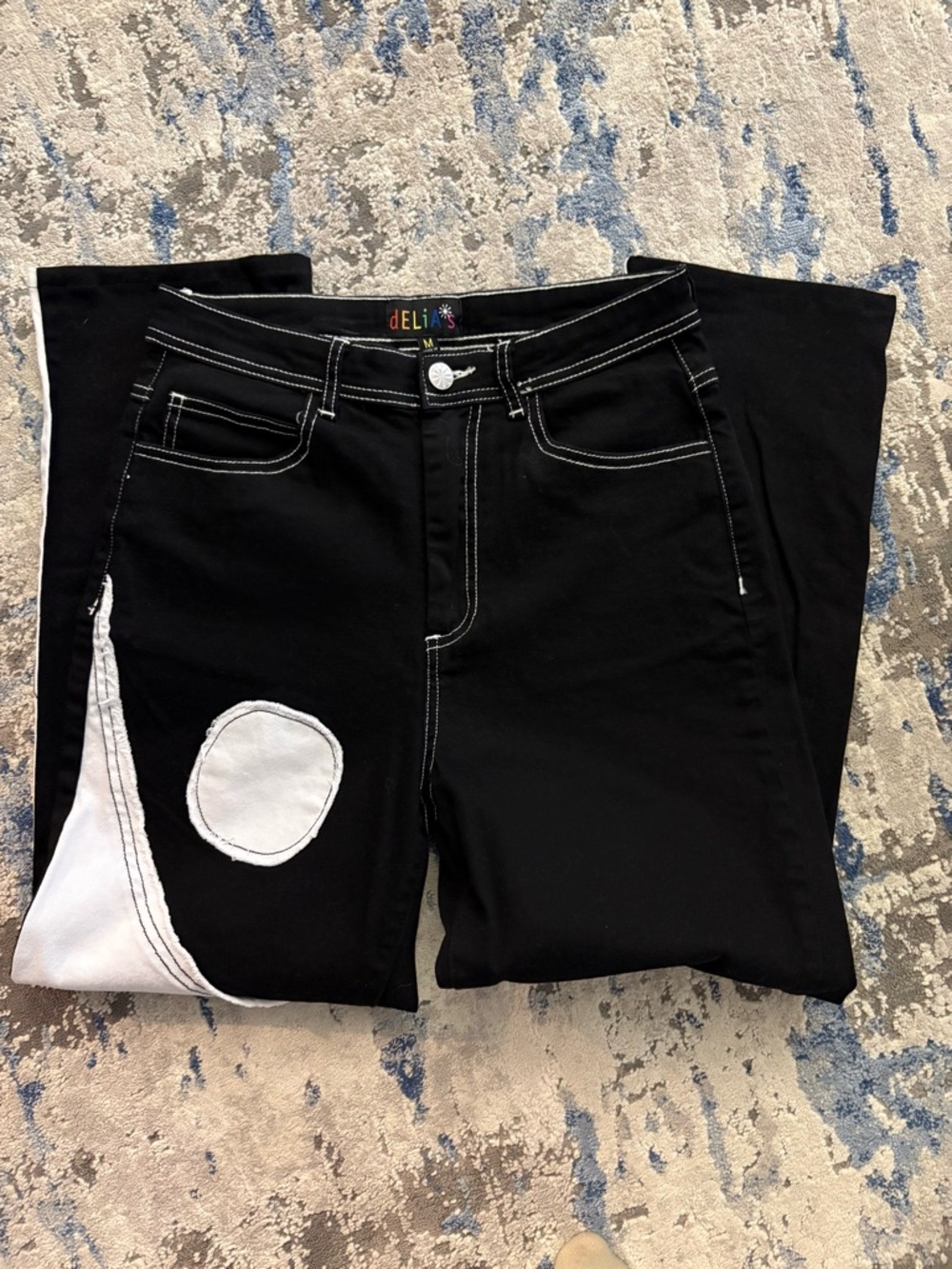 dELiA*s Women's Black & White Patchwork yin yang pants - Picture 2 of 6